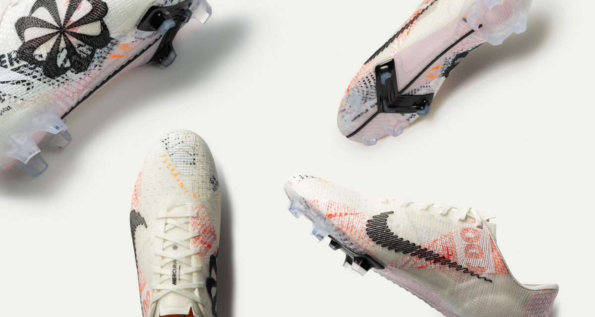 nike mercurial pink and black
