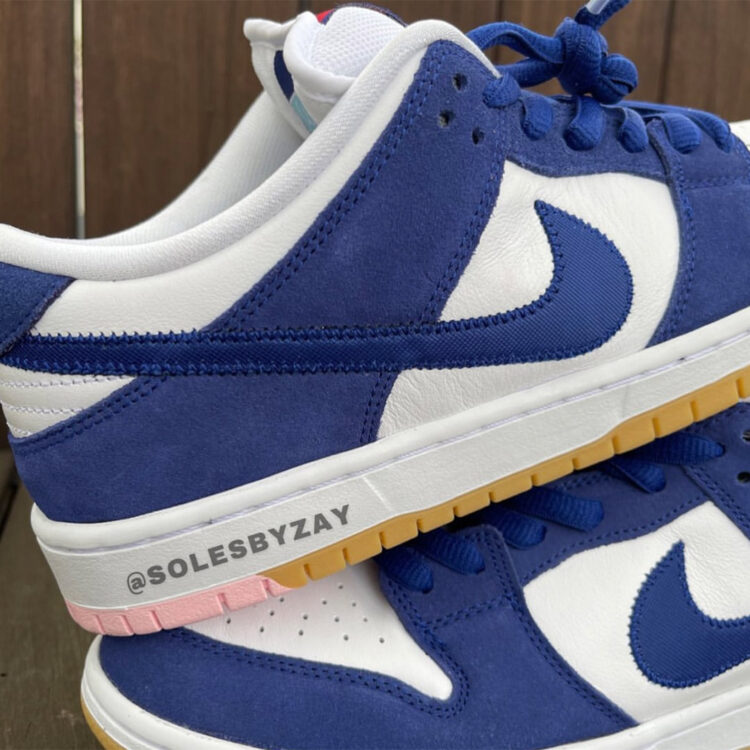 Nike SB Dunk Low \