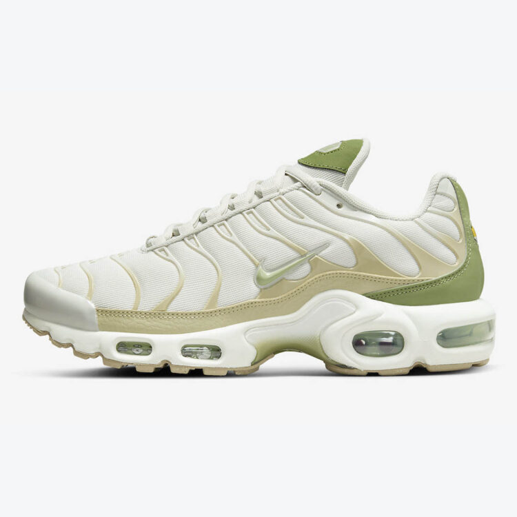 Nike Air Max Plus DX8954-001 | Nice Kicks