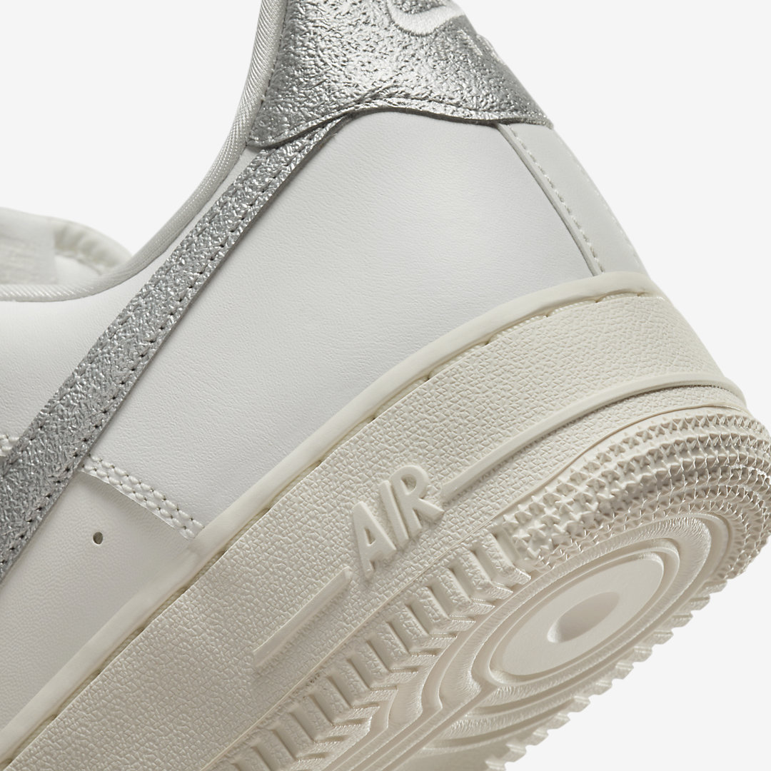 Af1 silver swoosh top