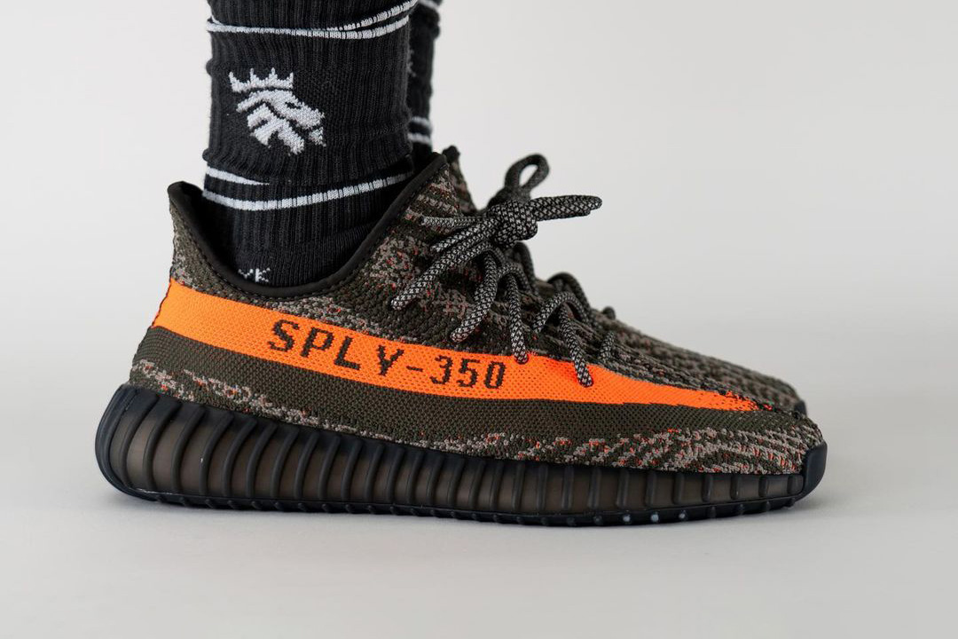 adidas Olive yeezy Boost 350 V2 Reflective Dark Beluga Lead