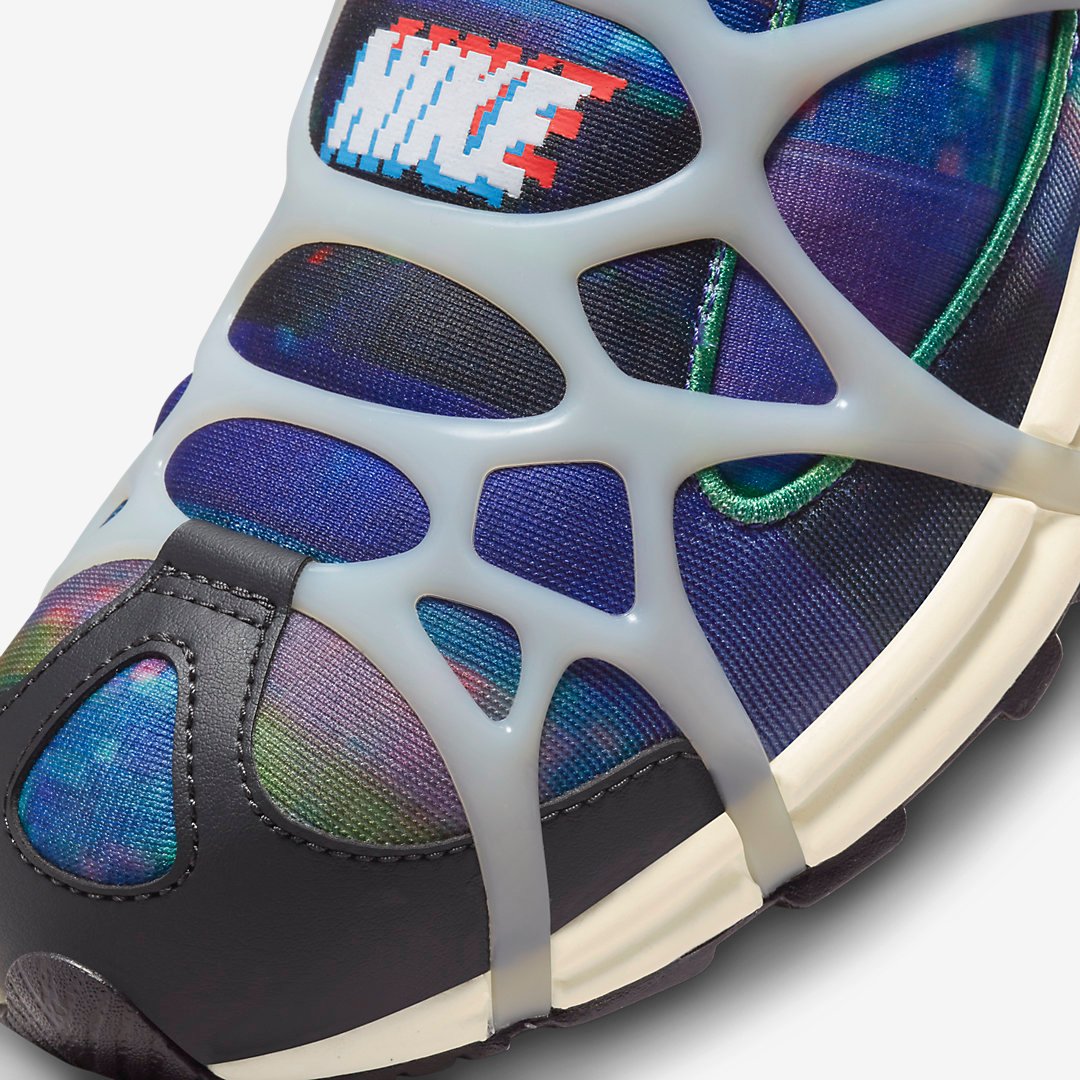 Nike Air Kukini “Pixel” DX3273-902