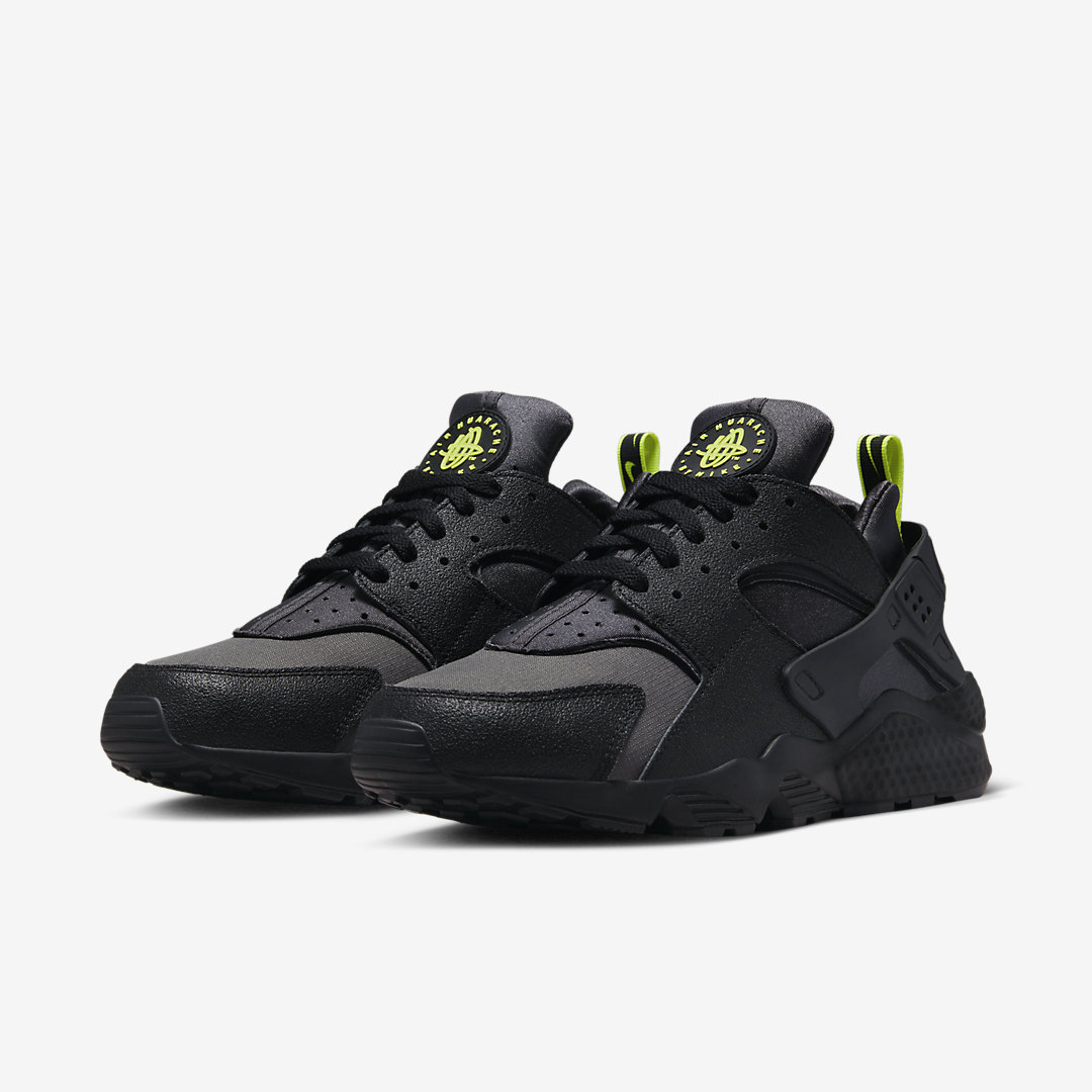 Nike Air Huarache DZ4499-001