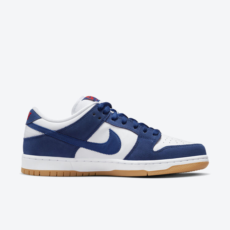 Nike SB Dunk Low Los Angeles Dodgers DO9395 400 03 750x750