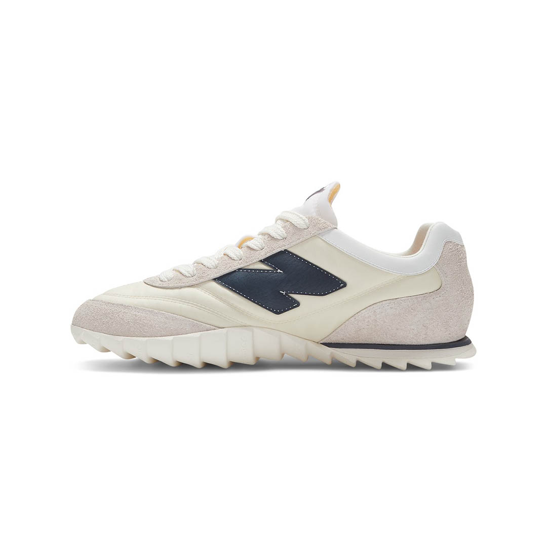 New Balance Women's 550V3 in Black Pink Synthetic