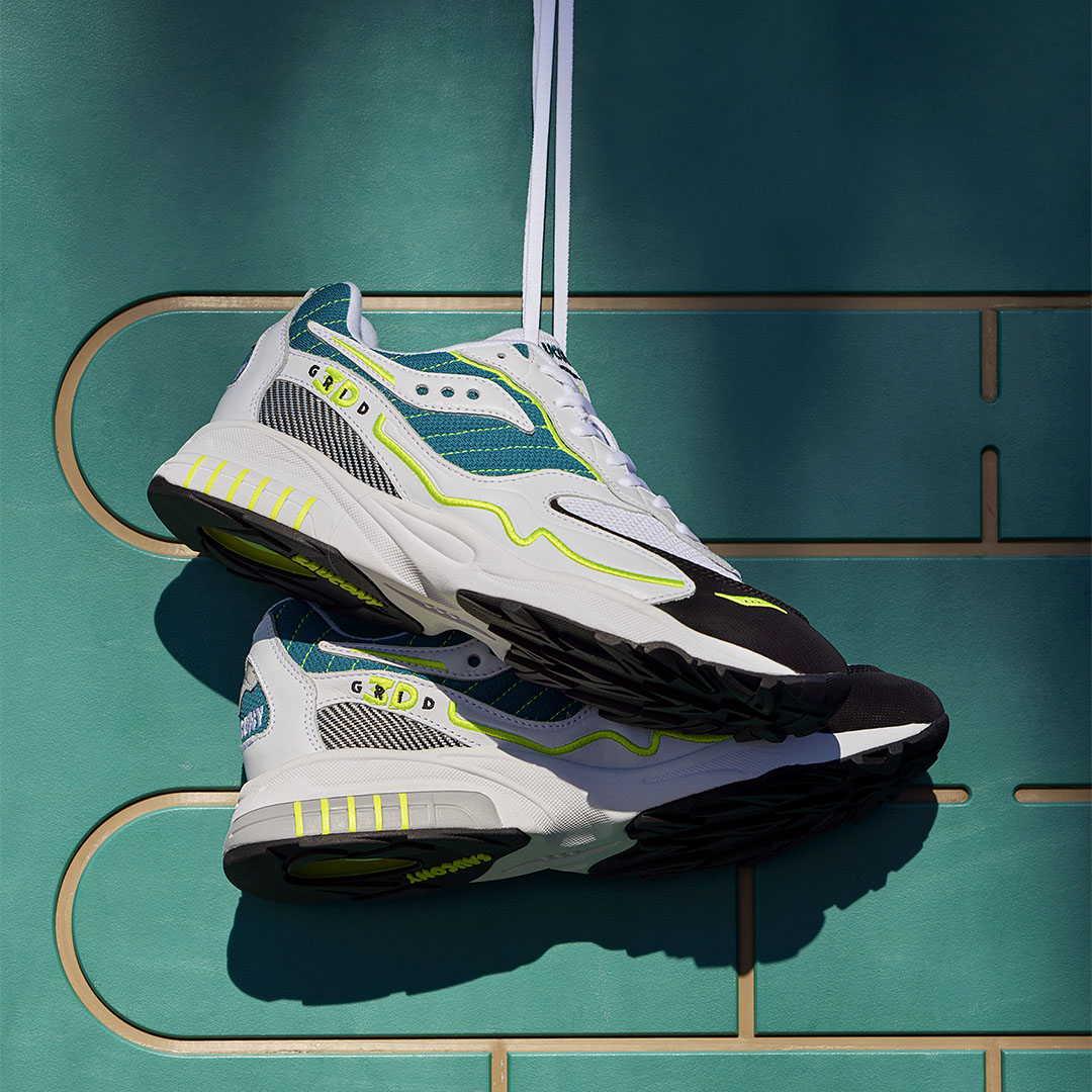 Le magazine Complex classe la Saucony pronador Jazz 4000 parmi les 20 meilleures sneakers de