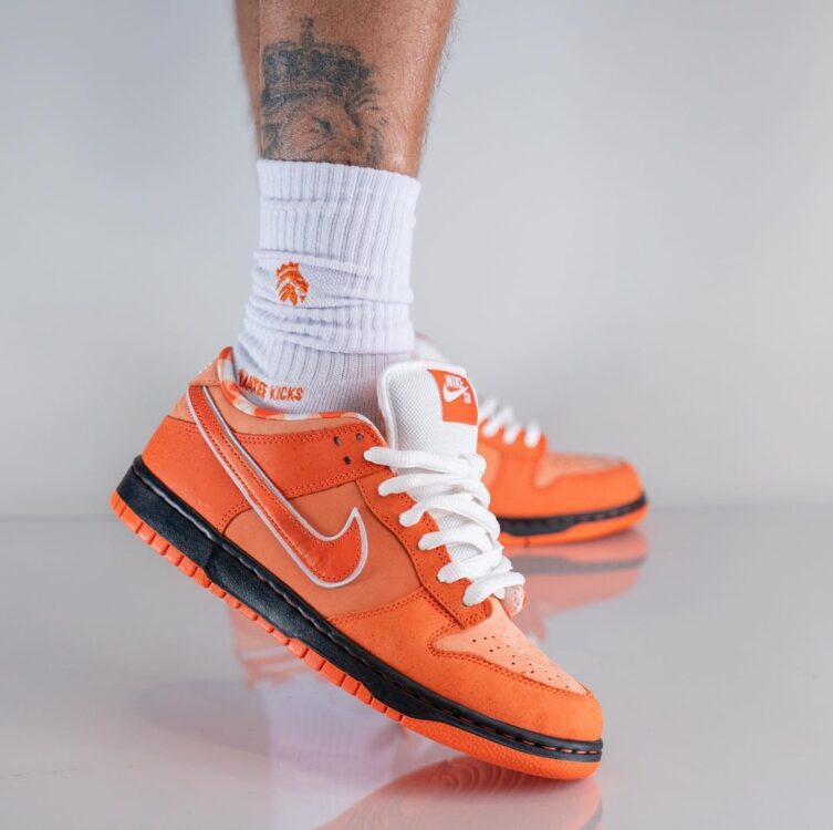 Concepts Nike SB Dunk Low Orange Lobster FD87767 800 010 753x750