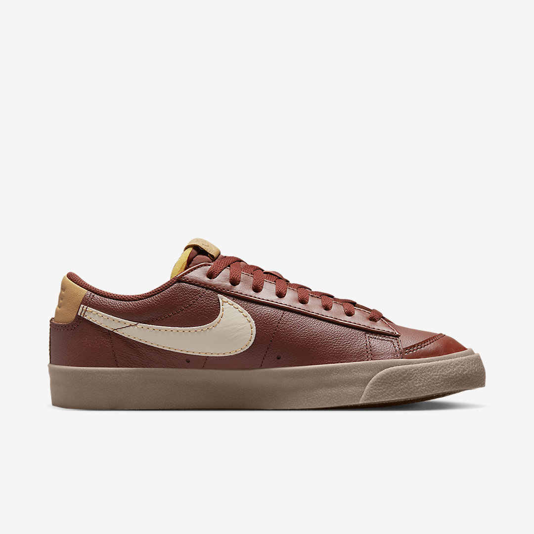 Nike SB Blazer Low DQ7670-200