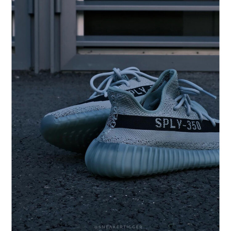 adidas Yeezy Boost 350V2 Jade Ash HQ2060 08 750x750