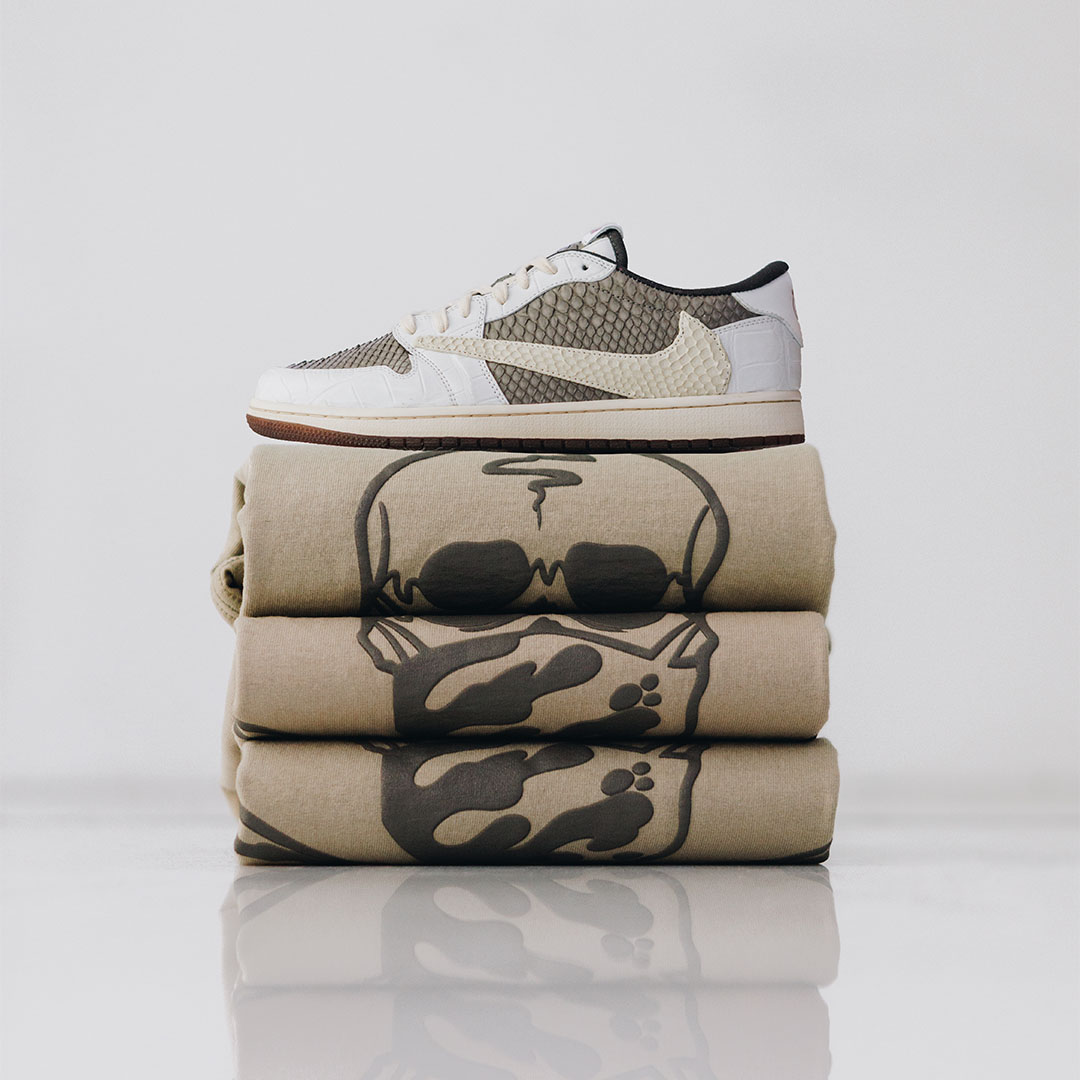 Travis Scott X Air Jordan 1 Low Full Print LV Replica