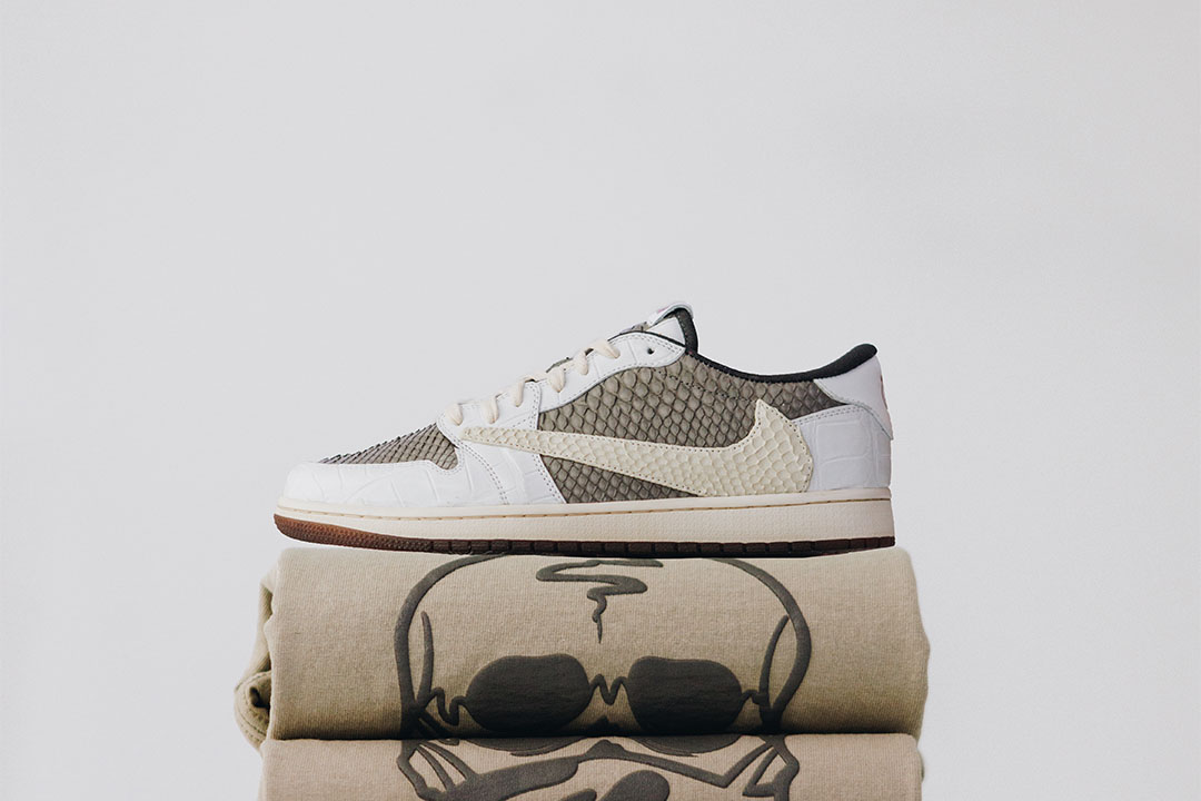 Travis Scott X Air Jordan 1 Low Louis Vuitton Brown Replica