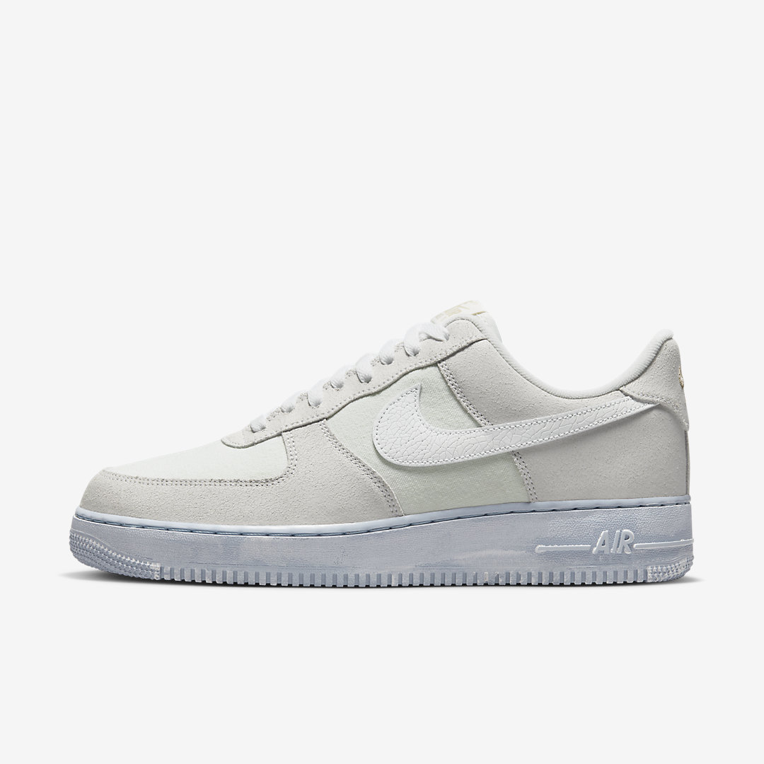 Nike Air Force 1 ’07 LV8 EMB 