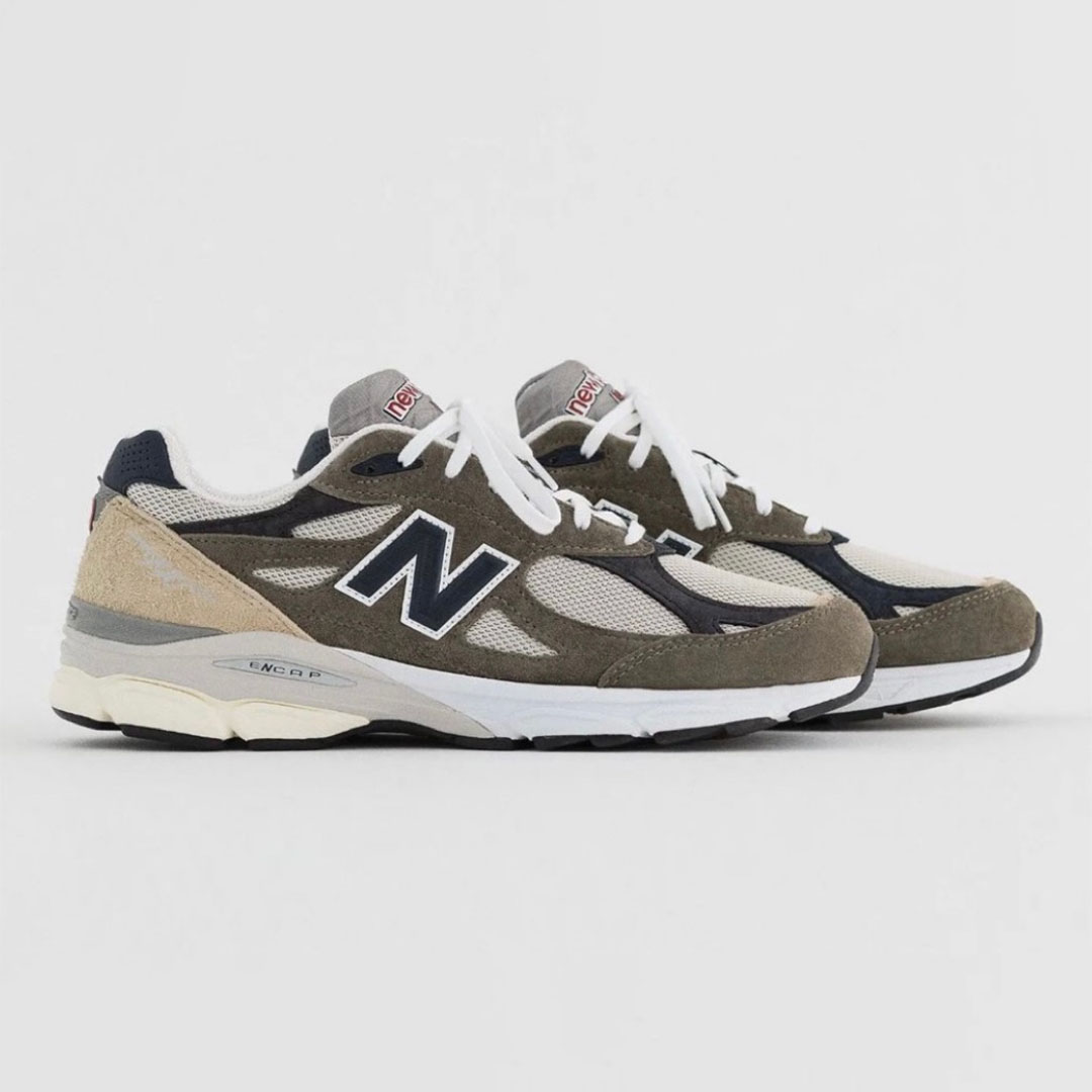 新作製品、世界最高品質人気! New Balance 990V3 