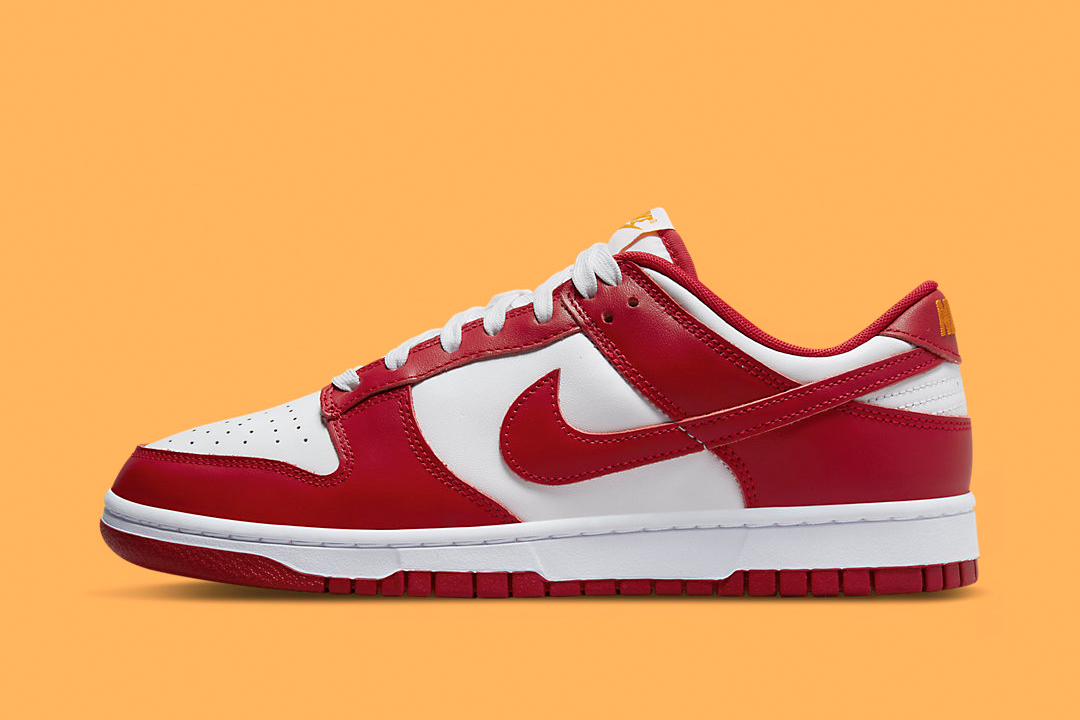 nike dunk low retro gym red