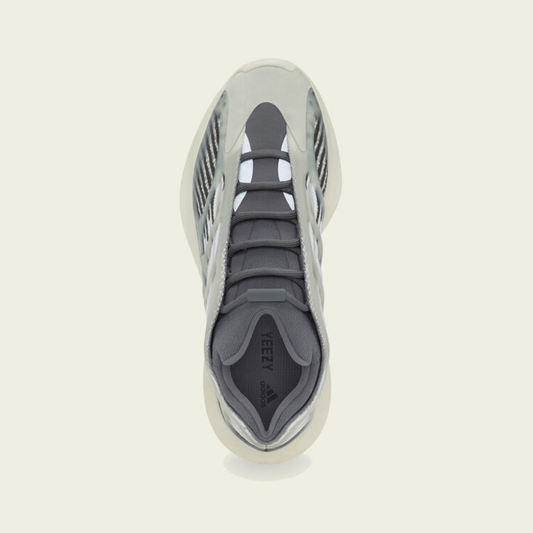 adidas Yeezy 700 V3 Fade Salt ID1674 03 750x750