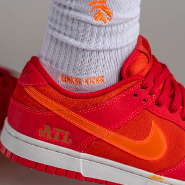 Nike Dunk Low ATL FD07240657 06 1 750x750
