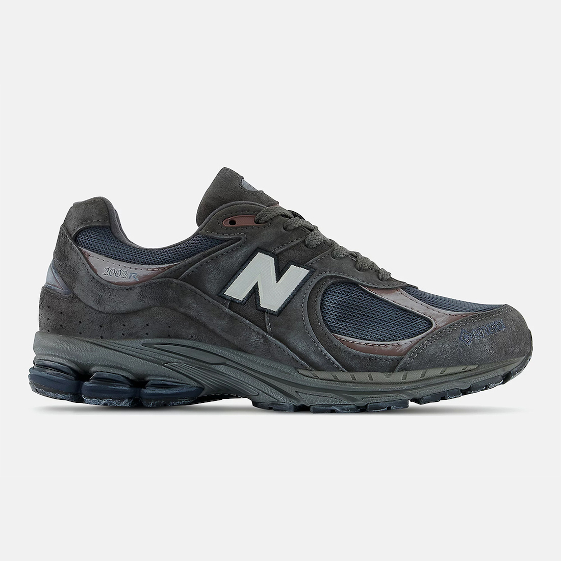 New Balance 2002R “Magnet” M2002RXA