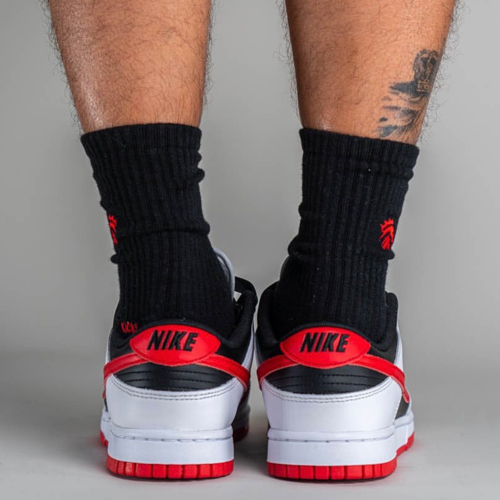 Nike Dunk Low (White/University Red-Black)