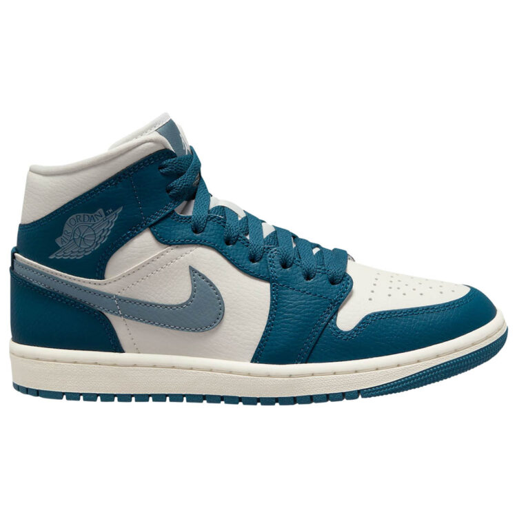 Air Jordan 1 Mid WMNS "Sky J French Blue" BQ6472-414