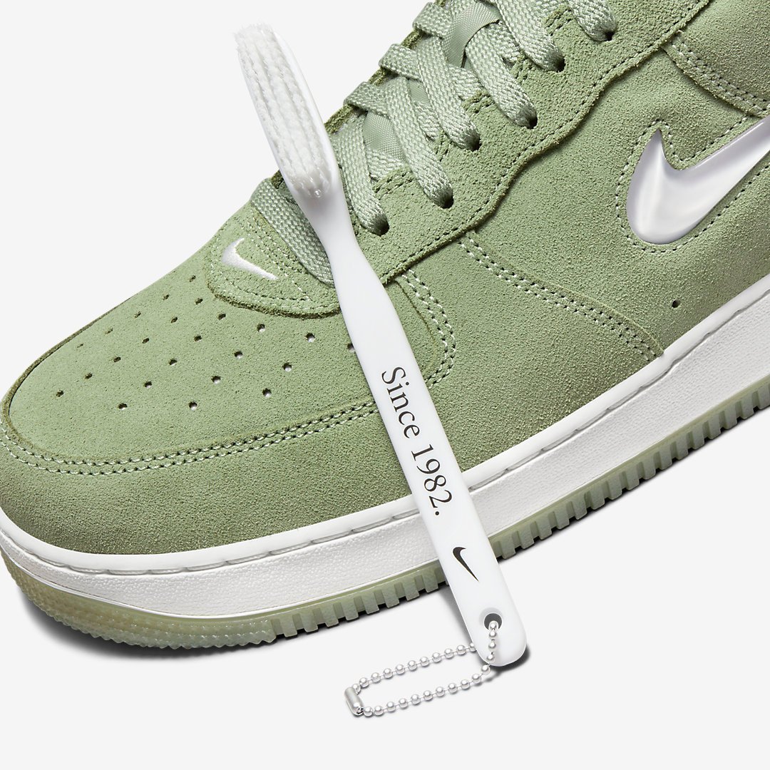 Nike Air Force 1 Low Jewel Oil Green DV0785 300 10