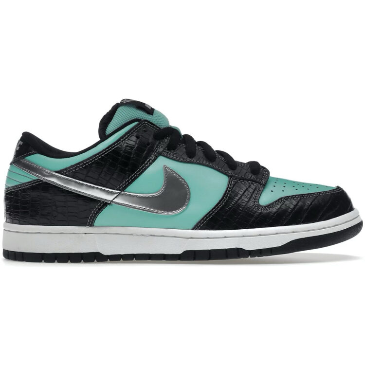 Nike X Tiffany Air Force Sneakers, Black and Blue, Size 8.5, New in Box  WA001 - Julia Rose Boston