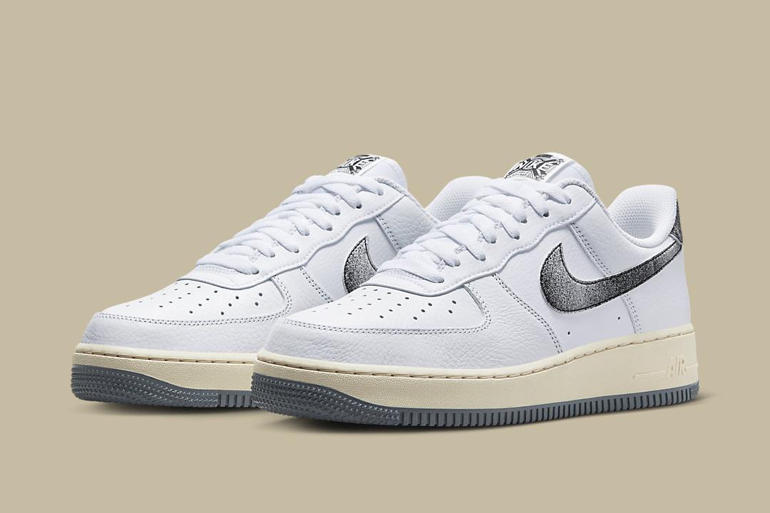 Nike Air Force 1 Low Classics DV7183 100 01