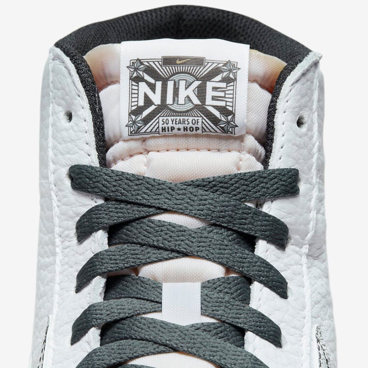 Nike Blazer Mid "Classics" DV7194-100