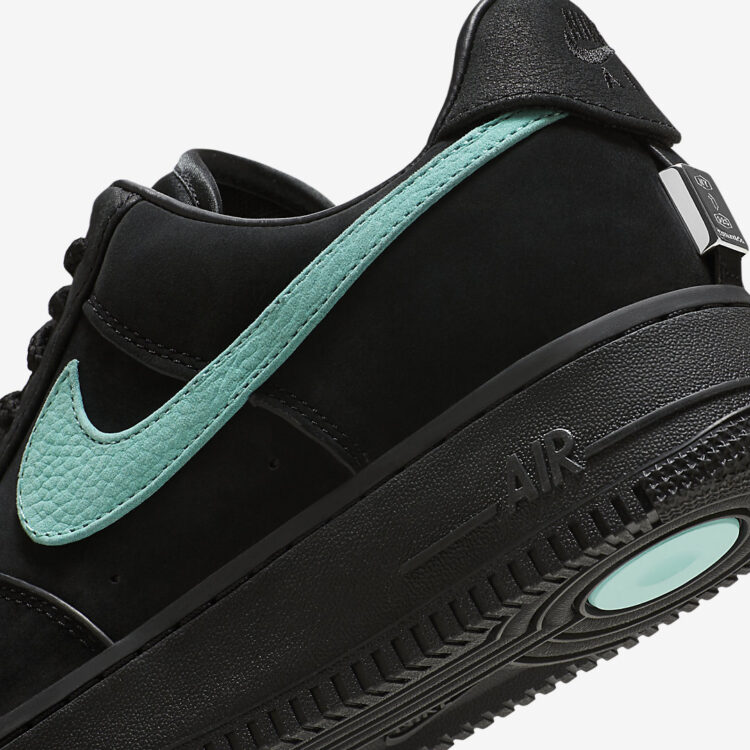 Tiffany & Co. x Nike Air Force 1 Low DZ1382-001