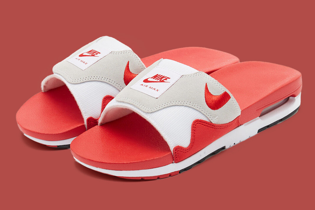 red and black air max slides