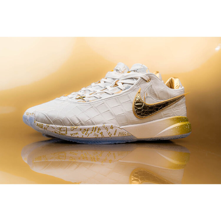 2023 Kobes 6 Basketball Shoes LeBrons 20 XX Mens Trainers The