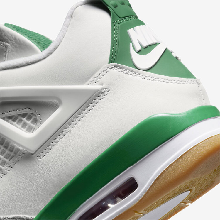 Nike SB x Air dropped Jordan 4 "Pine Green" DR5415-103