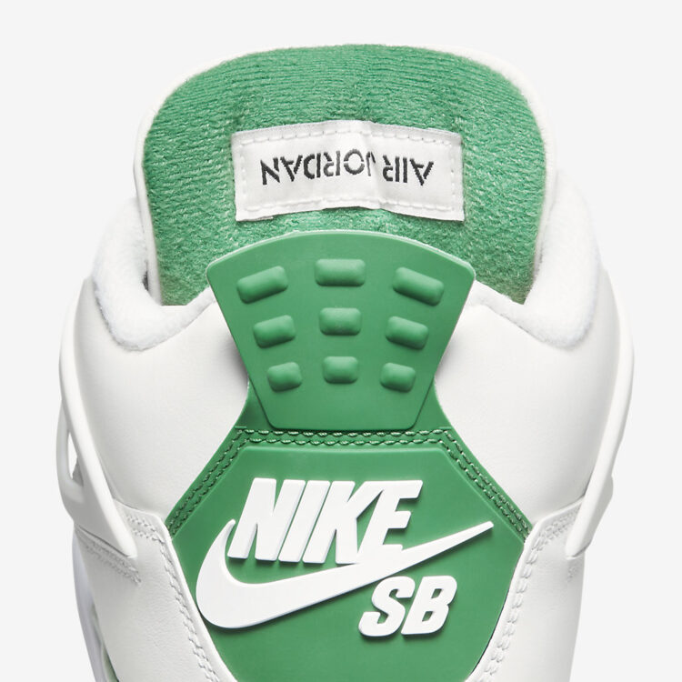 Nike SB x Air dropped Jordan 4 "Pine Green" DR5415-103