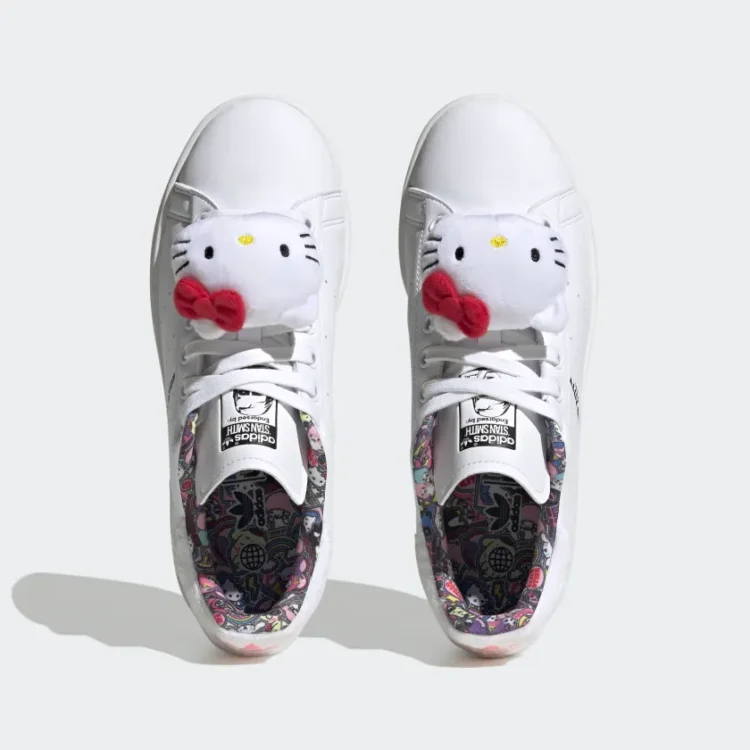 Hello Kitty x adidas Stan Smith HP9656