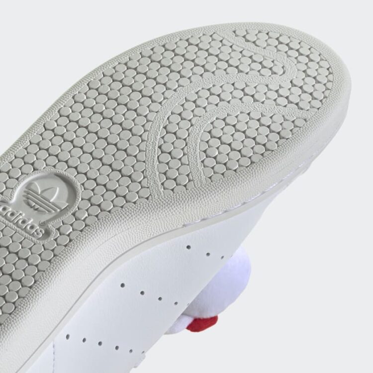 Hello Kitty x adidas Stan Smith HP9656