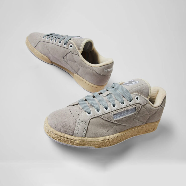 Sreebok womens wmns club c 85 chalk chalkpaper whitepure grey 3 sneakersshoes HP6470