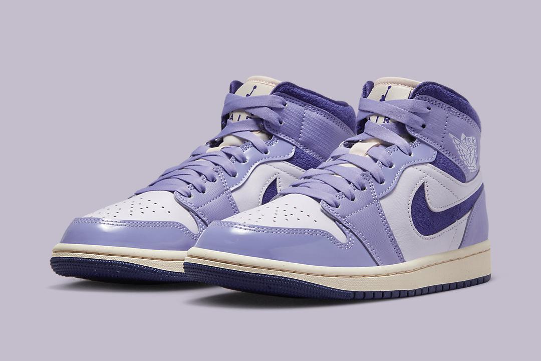 Air Jordan 1 Mid "Sky Purple" DZ3745-500