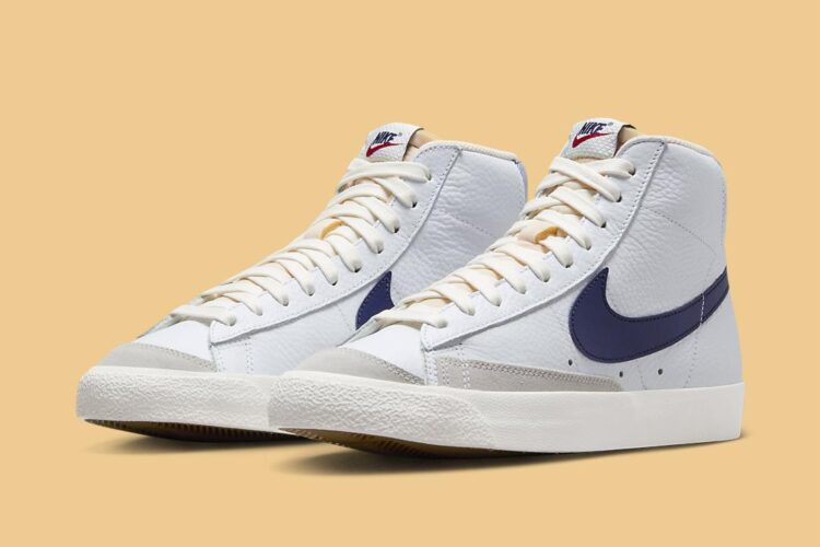 Women's Blazer Mid 77 Washed Denim