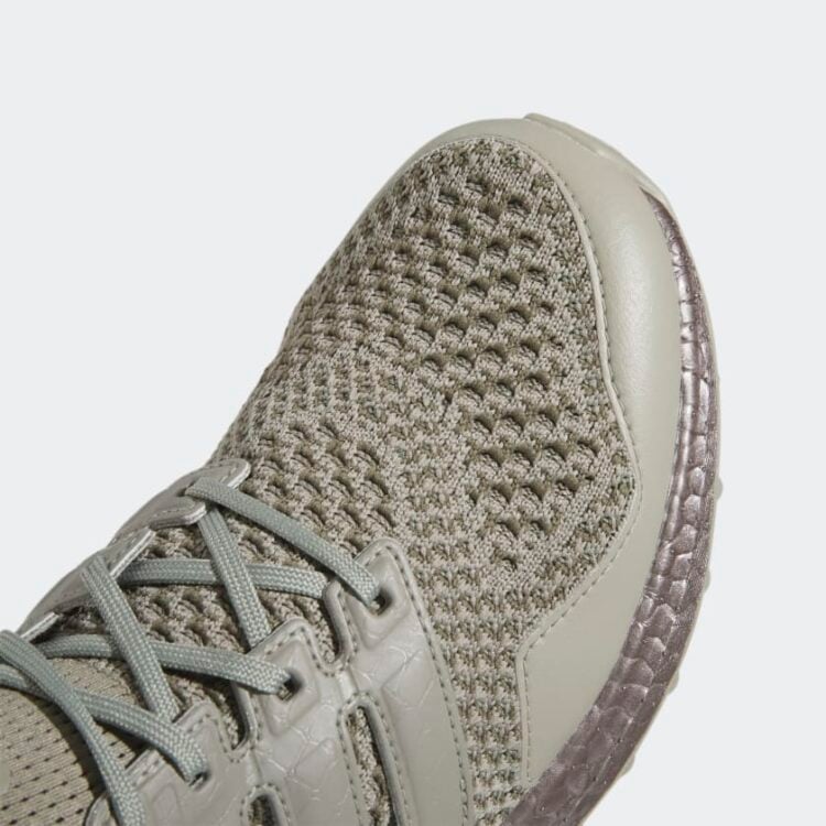 adidas UltraBOOST Spikeless Golf Shoes GV6920