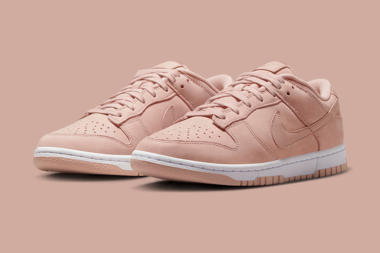Nike’s Dunk Low WMNS “Pink Oxford” Is a Perfect Spring Rotation