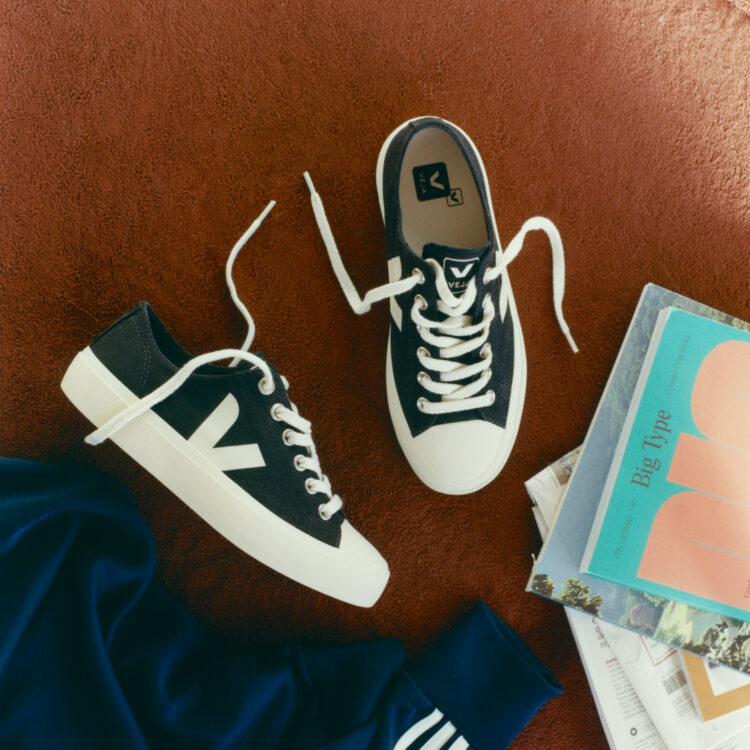 Veja clearance wata femme