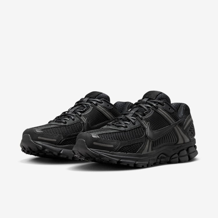 Nike Zoom Vomero 5 "Triple Black" BV1358-003