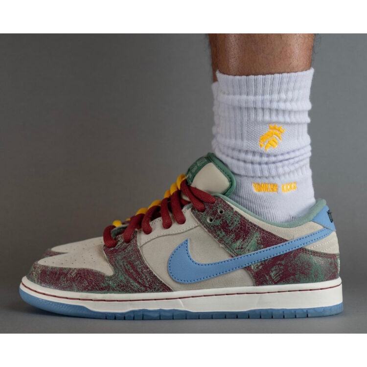 Crenshaw Skate Club x Nike SB Dunk Low FN4193-100