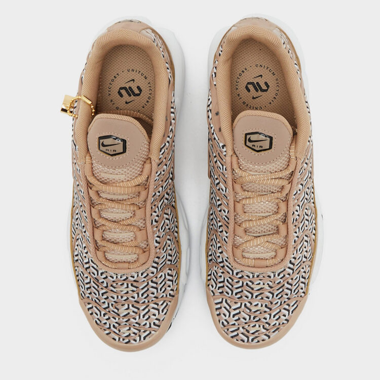 Nike nike revolution 3 women navy dress shoes for girls “United in Victory”