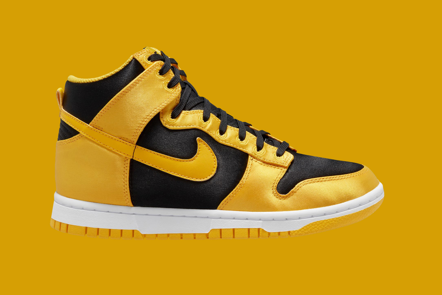 Turn Heads in the Nike Dunk Low “Satin Goldenrod”