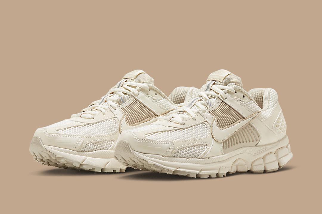 Nike Drops a Clean “Sail” Zoom Vomero 5