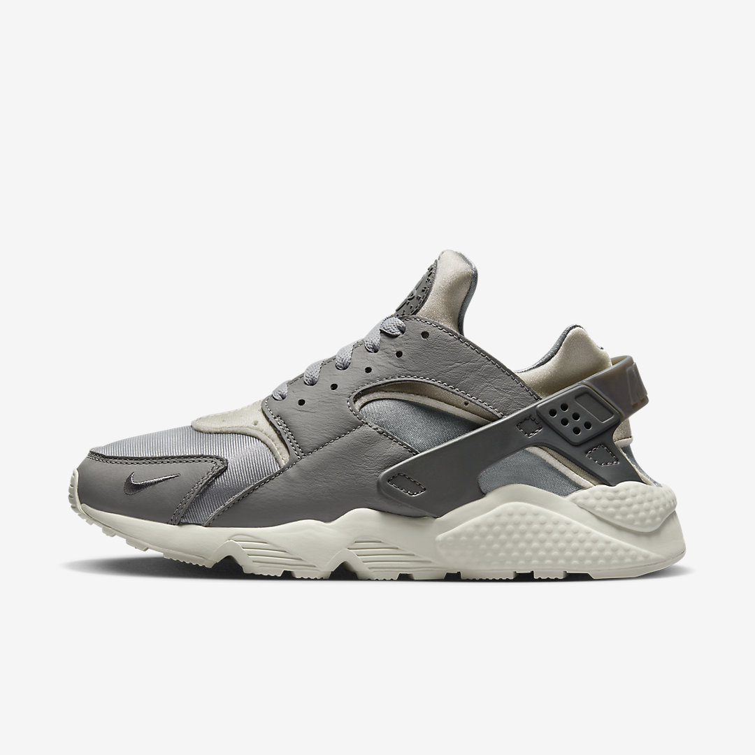 Nike Air Huarache Light Smoke Grey FB8988 001 03