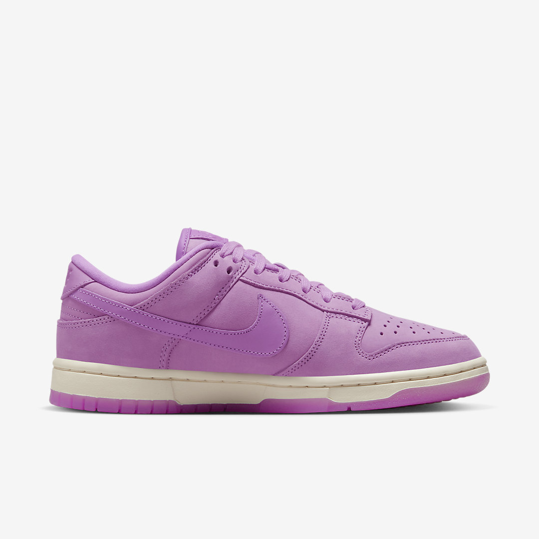 Nike Dunk Low WMNS DV7415-500