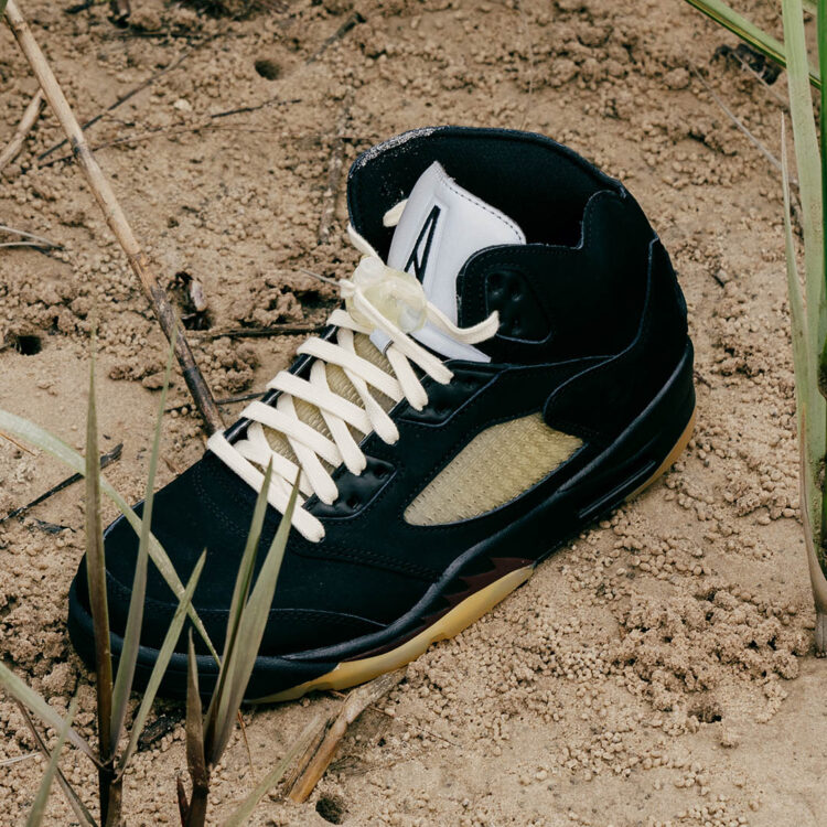 A Ma Maniere x Air facts jordan 5 "Black" FD1330-001