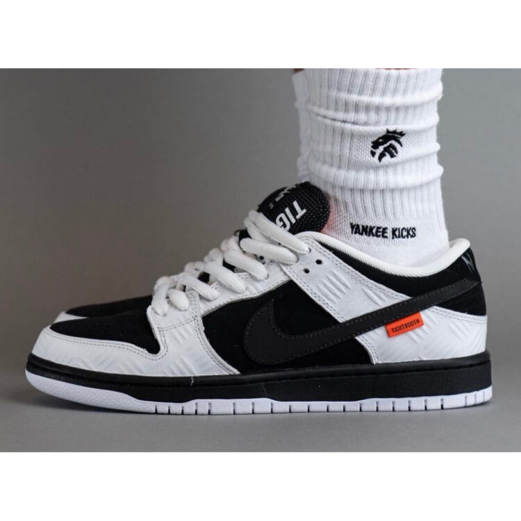 TIGHTBOOTH x Nike SB Dunk Low FD2629-100