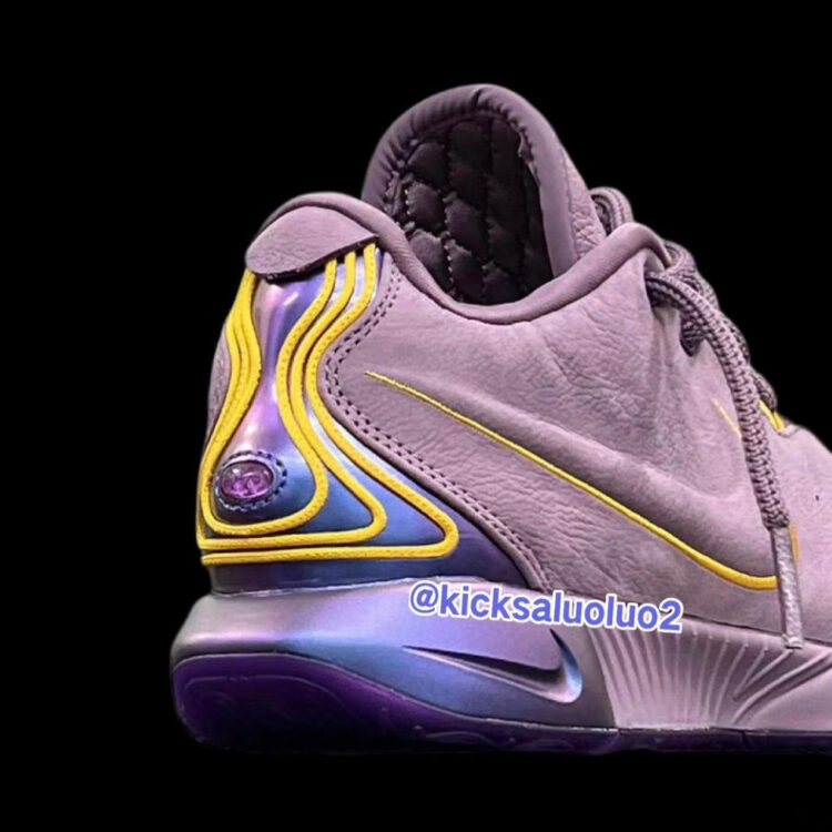 Nike LeBron 21 "Violet Dust" FV2345-500